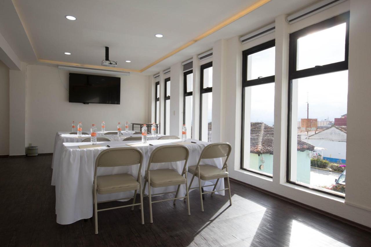 Hotel Lunada Comitan de Dominguez Εξωτερικό φωτογραφία